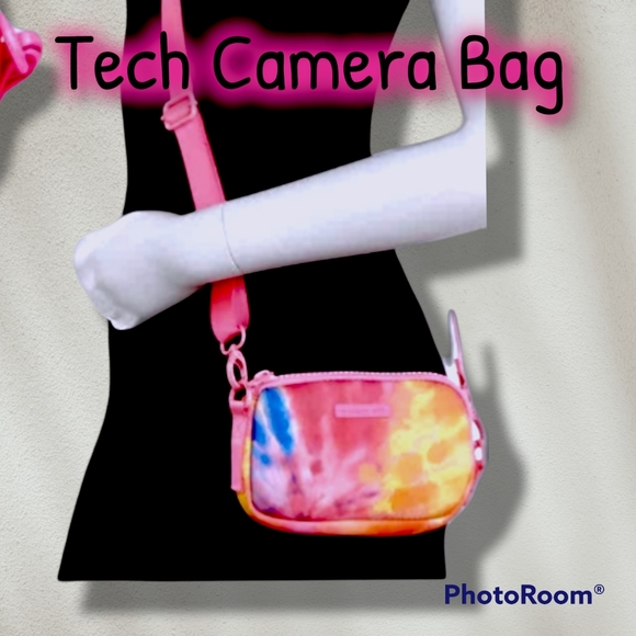 Madden Girl Neoprene Camera Tech Crossbody Case NWT - Picture 4 of 11